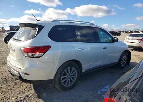 2015 Nissan Pathfinder S from USA, damaged, VIN 5N1AR2MM2FC707431